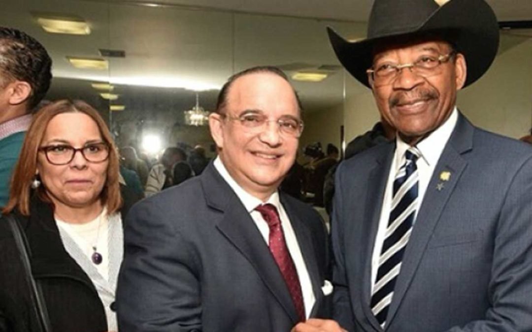 Quique Antún se reúne en Nueva York con políticos, religiosos, profesionales y líderes comunitarios