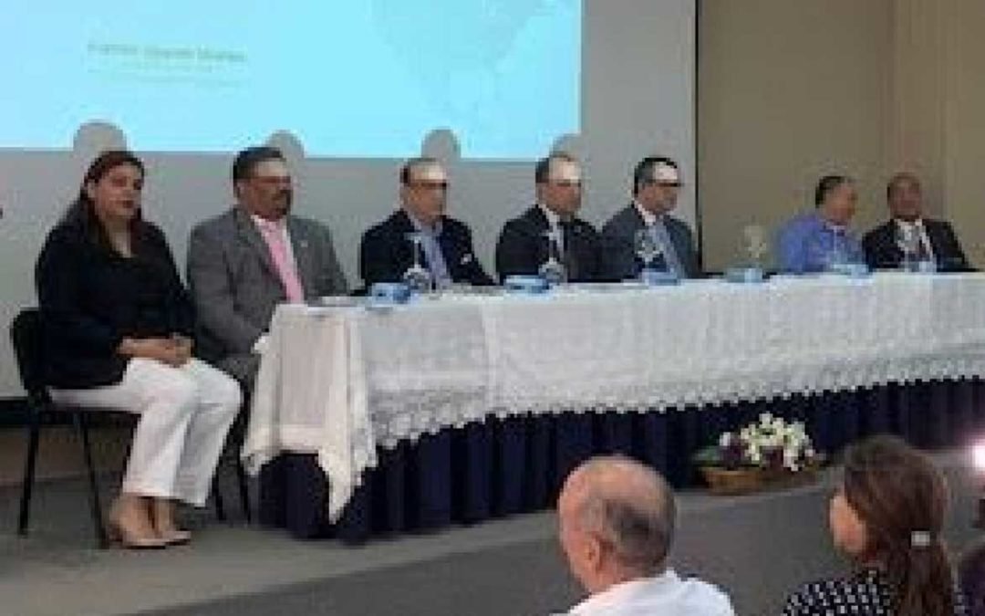 Quique Antún aboga en la UASD por una  educación para la libertad y la democracia