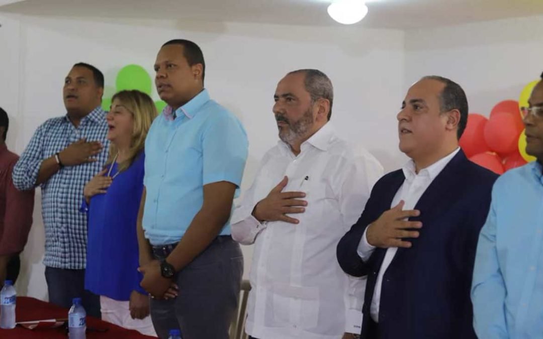 PRSC juramenta un centenar de personas de diferentes sectores del Distrito Nacional