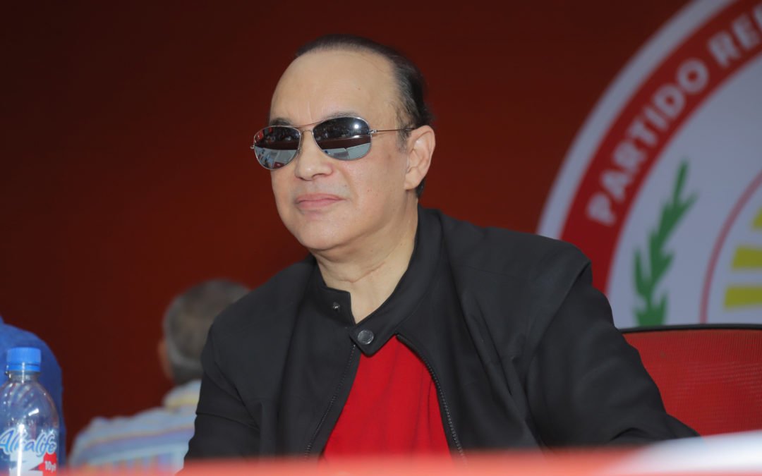 CON AHORROS INTERNOS: Quique Antún: “Cuando lleguemos al poder construiremos 650 mil viviendas para los pobres”