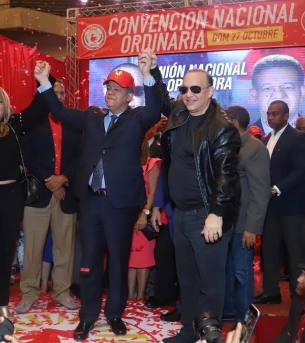 PRSC proclama a Leonel Fernández como su candidato presidencial para 2020