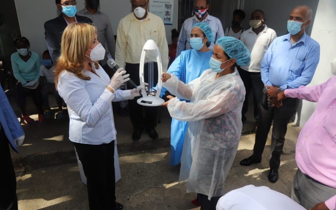 Sergia Elena dice candidato del PLD debe parar de payasear y explicar su bonanza