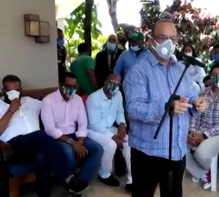 Quique llama a votar por Leonel Fernández porque tiene experiencia y capacidad para sacar al país de la crisis