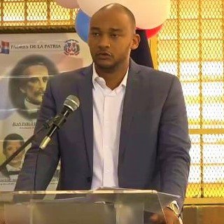 Pablo Román pide al CARD sancionar abogados que alquilen viviendas a Haitianos ilegales en SDE
