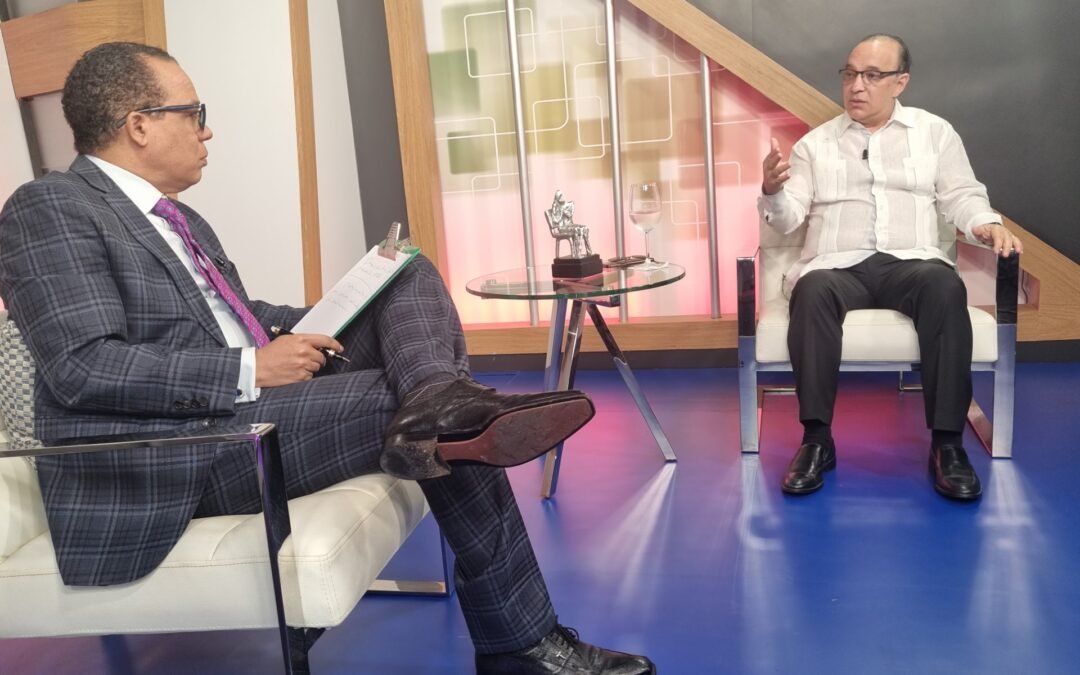 Quique Antún advierte que se está en el ocaso del sistema de partidos políticos